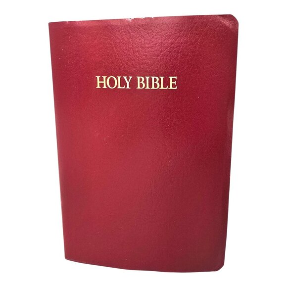 Holy Bible NKJV Giant Print Center-Column Reference Bible Red Faux Leather 1982 - Picture 3 of 16